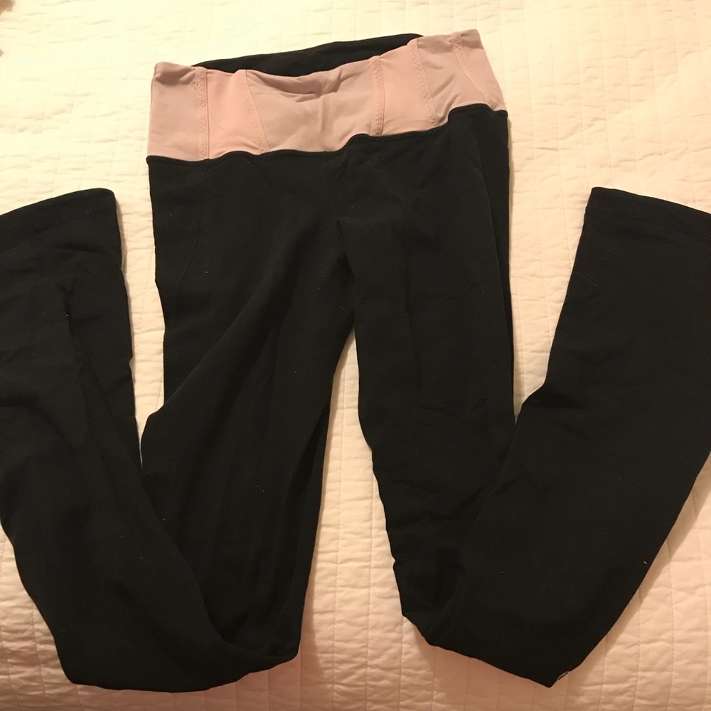 Lululemon yoga pants and reversible shorts